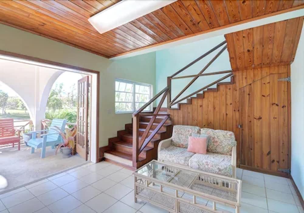 Unique Village Palmetto Point Extérieur photo